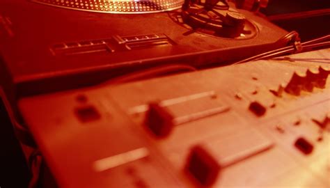 Musical Instruments Used in Rap | Our Pastimes