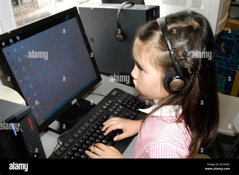 Children Learning Computer 的图像结果