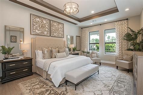 Contemporary Master Bedroom Design With Ornamental Beige Accent Wall ...