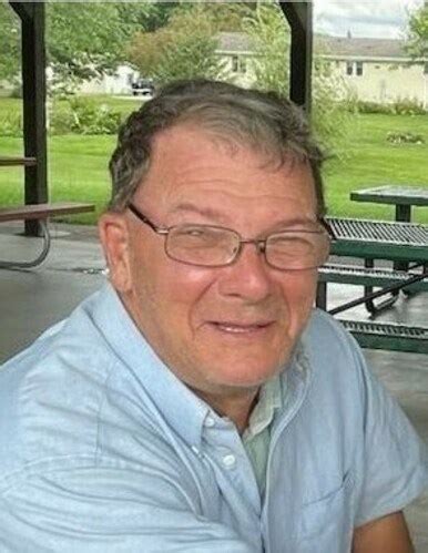 Larry Krattiger Obituary (1948 - 2025) - La Crosse, WI - La Crosse Tribune