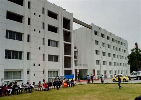 Pathway Education Trust | College Details