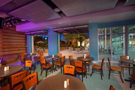 University of New Orleans The Cove_Int10 - Holly & Smith Architects