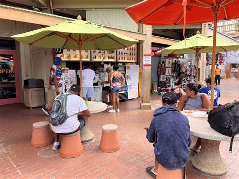1120 Maunakea St, Honolulu, HI 96817 - Maunakea Marketplace | LoopNet