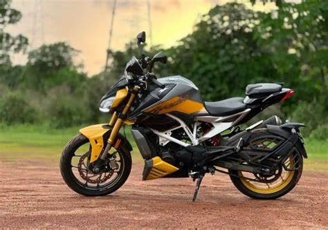 TVS Apache RTR 180 Review – The Perfect Blend of Performance ...