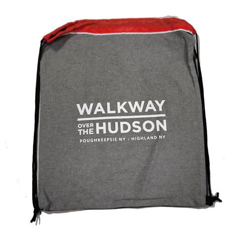 Trail Loop Drawstring Backpack 的图像结果