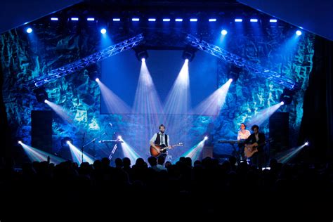 Concert Stage Wallpaper - WallpaperSafari