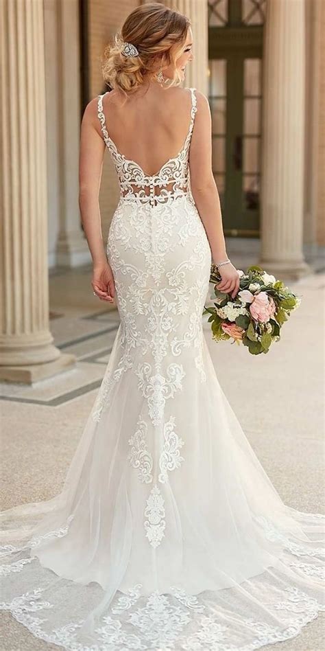 trumpet wedding dress