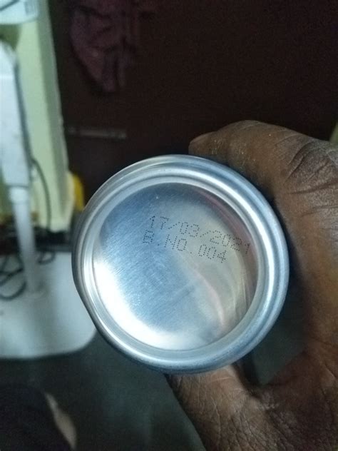 Budweiser Non Alcoholic Beer 330ml CAN (Pack of 24) : Amazon.in: Home ...