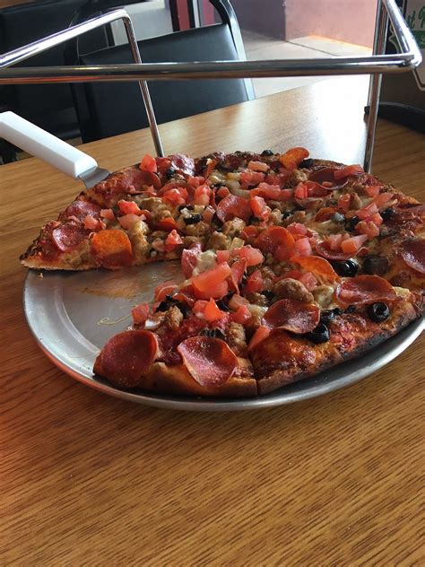 THE 10 BEST Restaurants in Cedar Crest (Updated March 2024)