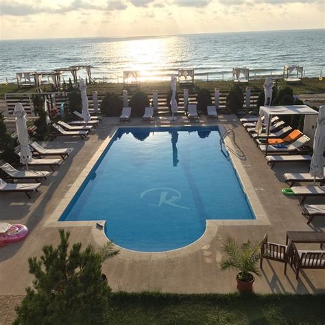 OK BY OVO HOUSE (Vama Veche) - B&B Reviews, Photos, Rate Comparison ...