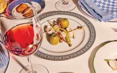 Canada’s 100 Best Restaurants, Bars and Chefs. | The Cool Wine Clubs ...