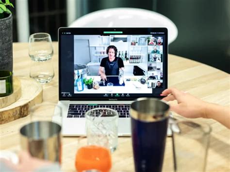 How these mixology experts are using video to increase sales by 40%