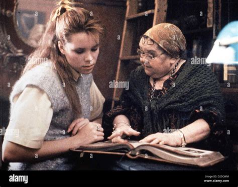 Zelda Rubinstein Tangina