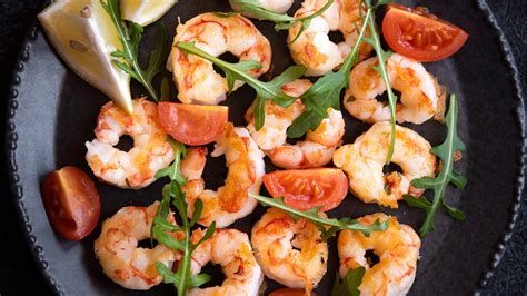 Can Cats Eat Shrimp? 8 Things to Know Before Feeding - A-Z Animals