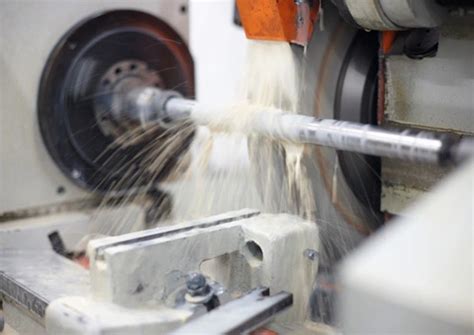 Machining 的图像结果