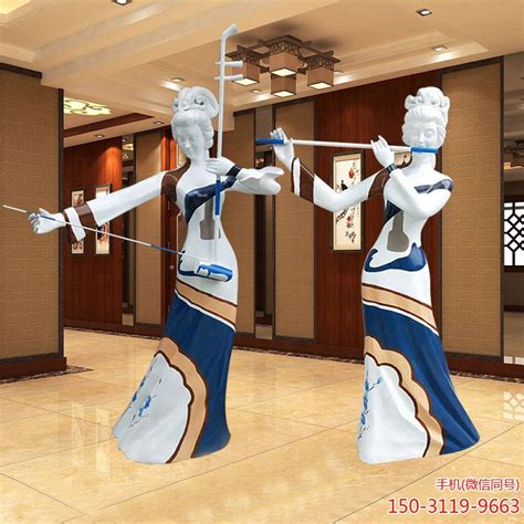 深圳商场定制玻璃钢卡通雕塑装饰美陈空间-玻璃钢雕塑厂