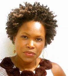 How To Style Naturally Curly American Hair by Noticeable American Afro Hairstyles How To Style Naturally Curly American Hair