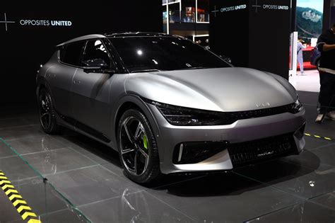 起亚EV6 GT登陆2021广州车展，600公里纯电续航无焦虑_凤凰网视频_凤凰网