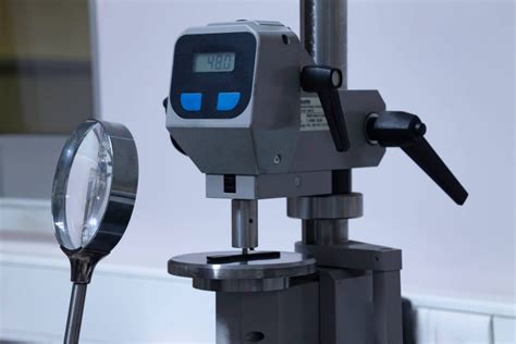 Using a Durometer 的图像结果