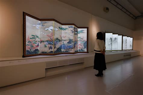 At the Second Gallery sponsored by Canon, “Through the Four Seasons: High-Resolution Facsimiles ...