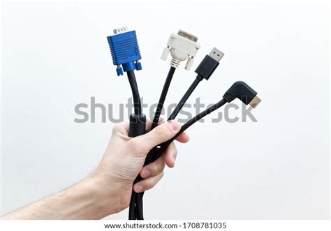Computer Monitor Cable Types 的图像结果