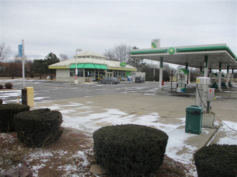 D’Arcy does U-turn on Joliet gas station liquor license – Shaw Local