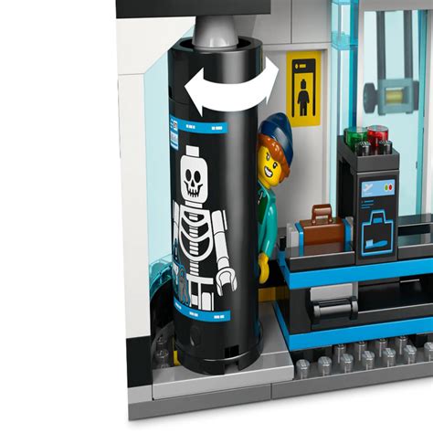Lego 60502 City Airport with Airplane (887 Pieces) — Toycra