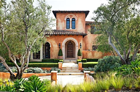 16 Mediterranean-Style Homes with Global-Inspired Beauty
