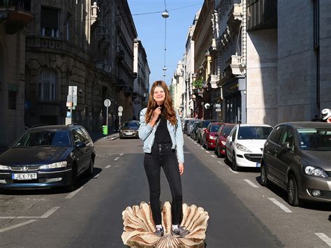 Krisztina Erdei. Budapest Photography Grant 2017/2018 | Meer