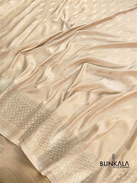 Shop Beige Mashru Silk Jamewar Soft Mashru Silk Buti Banarasi Saree ...