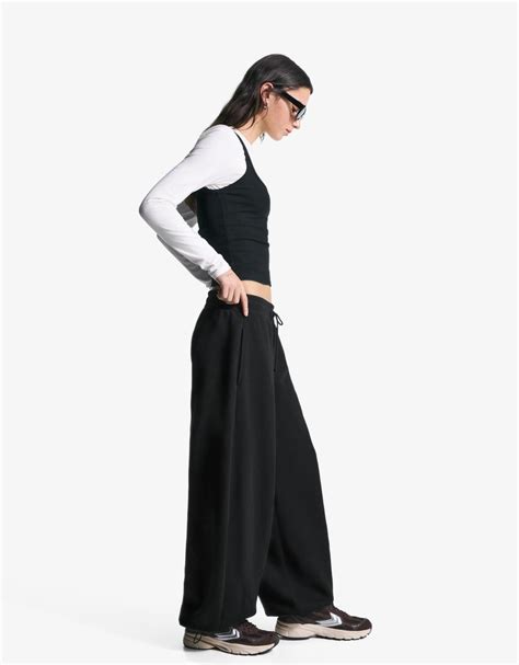 Plush barrel stopper trousers - Women | Bershka