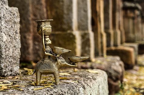 Dhokra Art: A 4,000-Year-Old Craft Still Thriving – Atulyakarigari