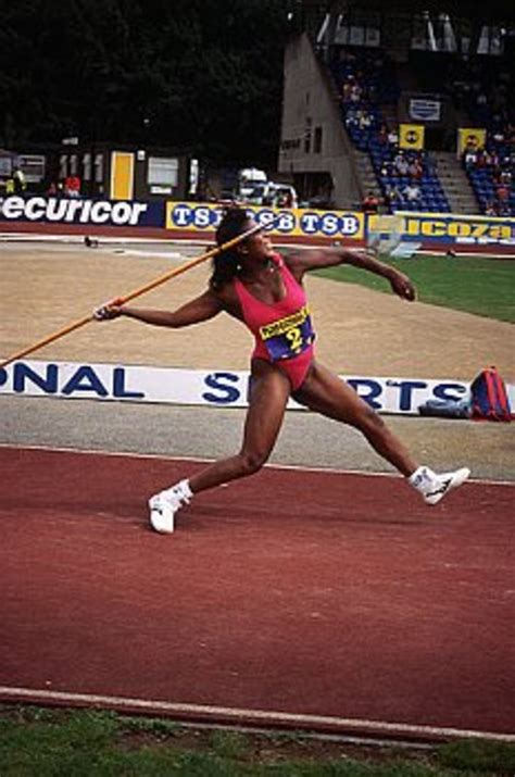 Javelin Throw 的图像结果