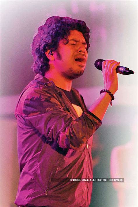 Amit Trivedi with Divya Kumar, Yashita Sharma and Neeti Mohan during ...