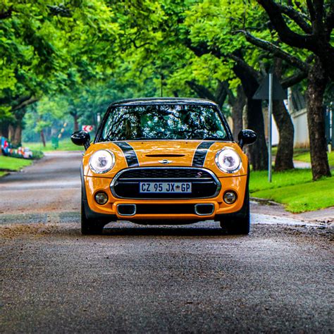 Download wallpaper 2780x2780 mini cooper s, mini cooper, car, front ...