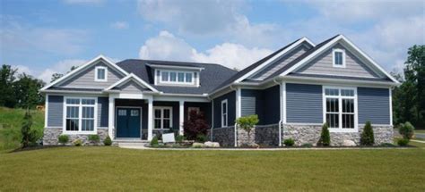 ranch house vinyl siding ideas