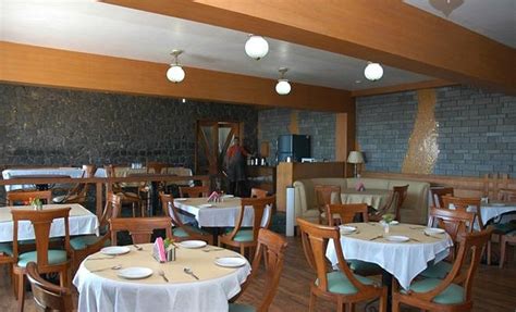SAGAR HOLIDAY RESORTS (Ooty (Udhagamandalam)) - Hotel Reviews & Photos ...