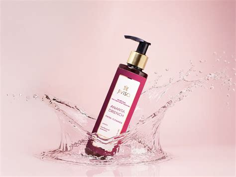 Cleanser vs Face Wash | Which Is Better for Dry Skin? | JiViSa