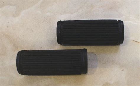 AJS. Scott. Fußrastgummi offenes Ende /Paar | BRITISH Only Austria ...