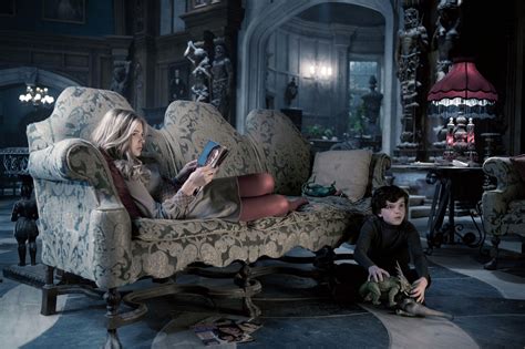 Dark Shadows Picture 63