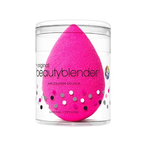 A Beginners' Guide To Buying Basic Makeup Brushes | Vogue India