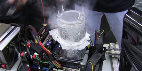 Linus Tech Tips Overclocking 的图像结果