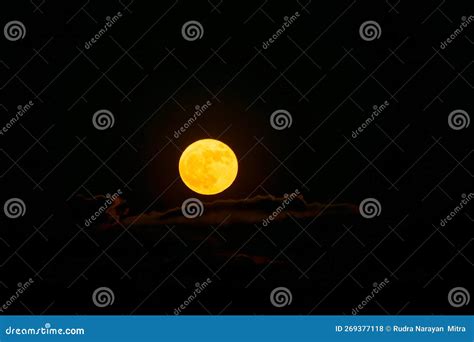 Rise of the Orange Moon, Harvest Moon or the Hunter S Moon, Over the ...