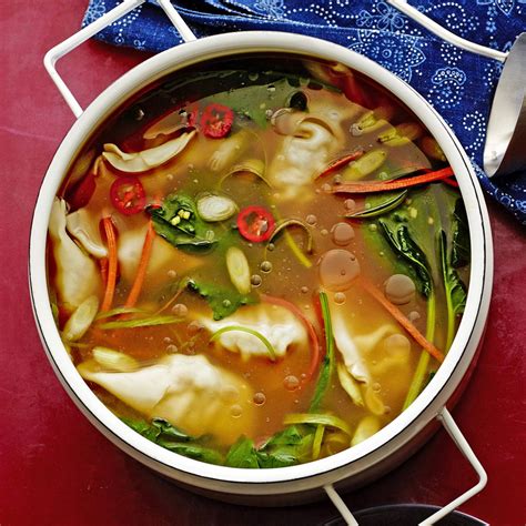 Chinese Pork Dumpling Soup | Recipe | Dumplings for soup, Chinese pork ...