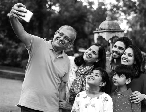 Luxury Hotel & Resort Booking - Anandvan