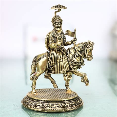Brass Chhatrapati Shivaji Maharaj Idol Murti, Handcrafted Traditional ...