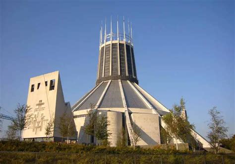 Liverpool Catholic Cathedral | Metropolitan Cathedral of Liverpool - e ...