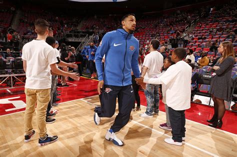 OKC Thunder injury update: Andre Roberson suffers yet another difficult ...