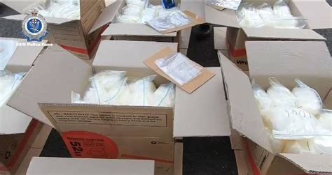 A Guy Carrying Meth Worth Rs 966 Crore Crashed Into Cop Cars Its The ...