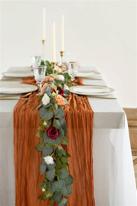 Table Runners For Fall Weddings at Mary Bevis blog